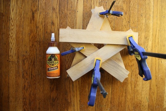Clamping the star together. Gorilla Wood Glue did the job.