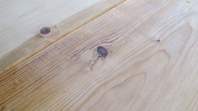 Instant staining using apple cider vinegar infused with steel wool.